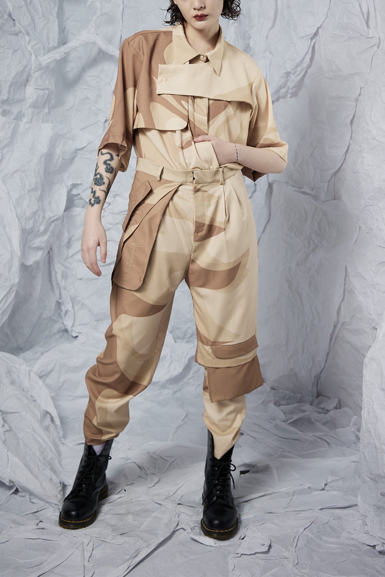Multi-Layers Harlem Pants with Pockets in 2D Khaki — INF - Garment for the  rebels, sociopaths, kinkies. Madly tailored by an obsessive and compulsive 